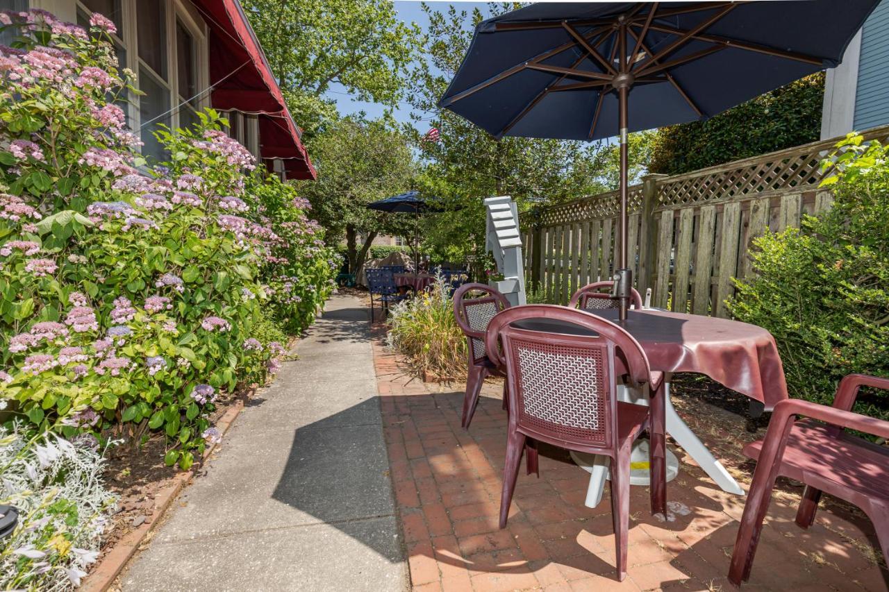 Antoinette'S Apartments & Suites Cape May Buitenkant foto
