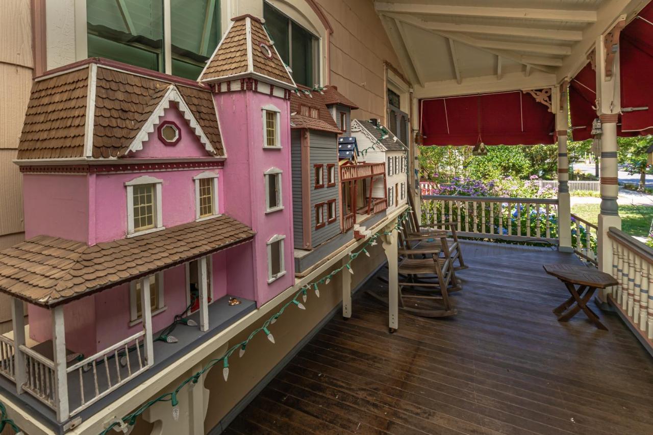 Antoinette'S Apartments & Suites Cape May Buitenkant foto