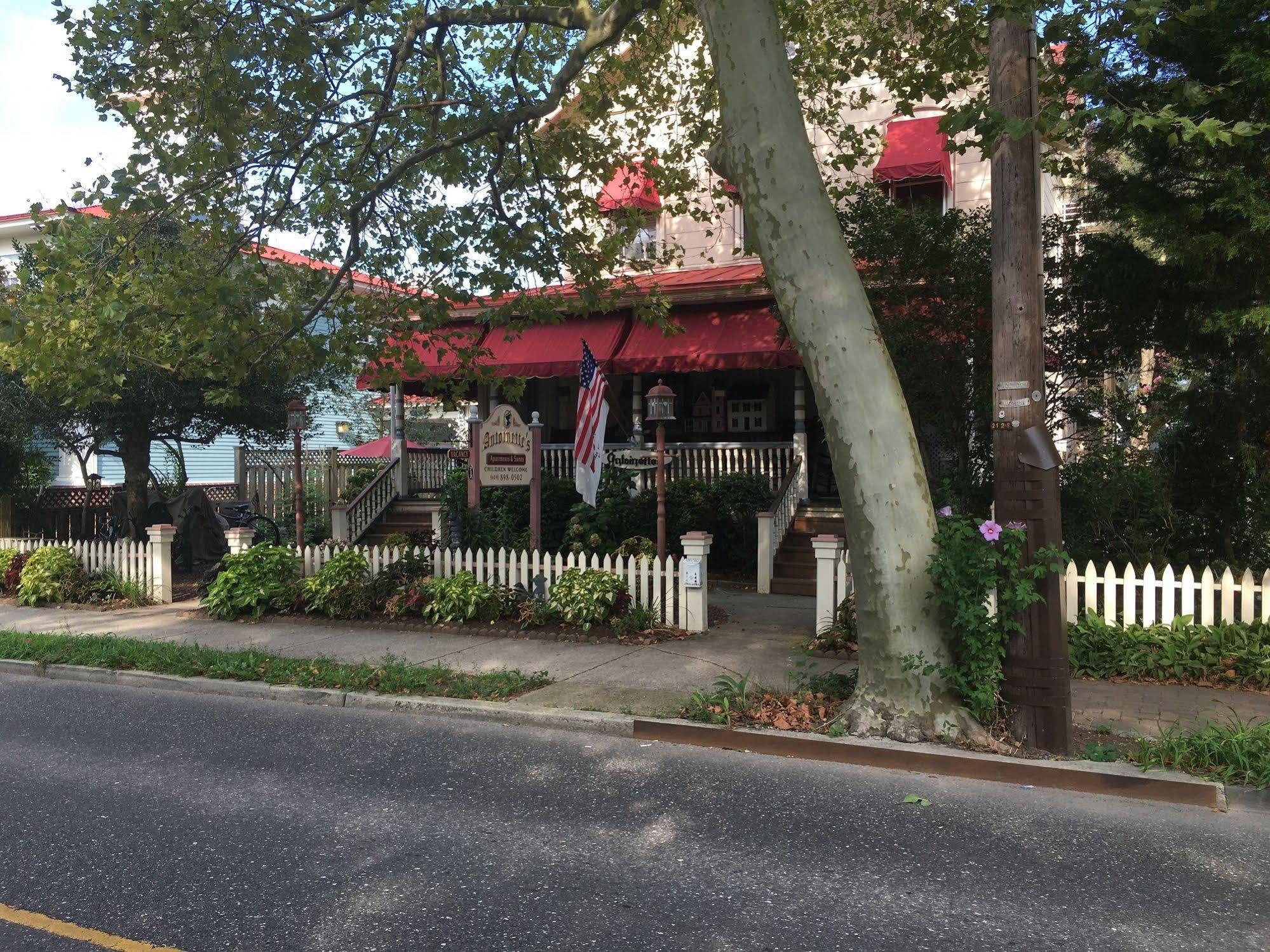 Antoinette'S Apartments & Suites Cape May Buitenkant foto