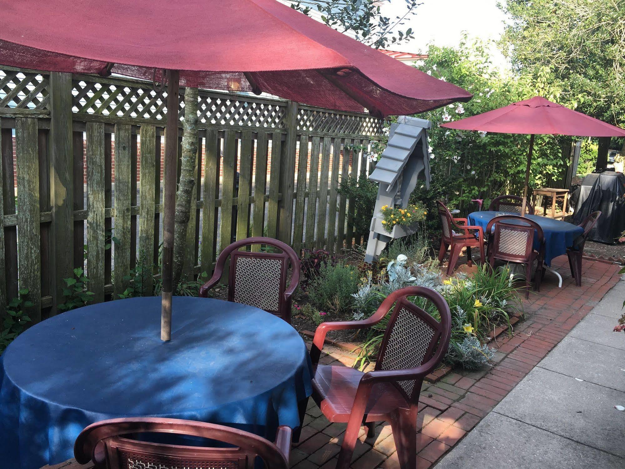 Antoinette'S Apartments & Suites Cape May Buitenkant foto