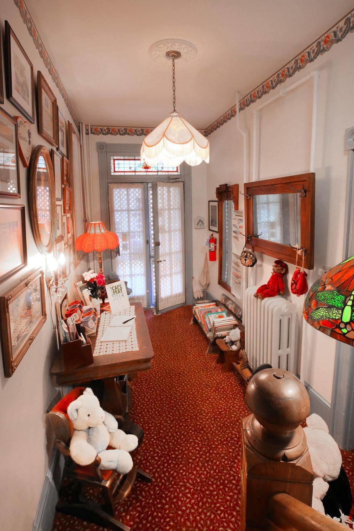 Antoinette'S Apartments & Suites Cape May Buitenkant foto